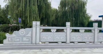 菏泽 芝麻灰桥栏杆、河道栏杆安装效果