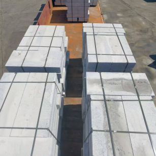 菏泽 路沿石装车出货