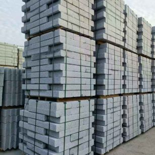 菏泽 路沿石（路侧石），颜色一致，尺寸标准