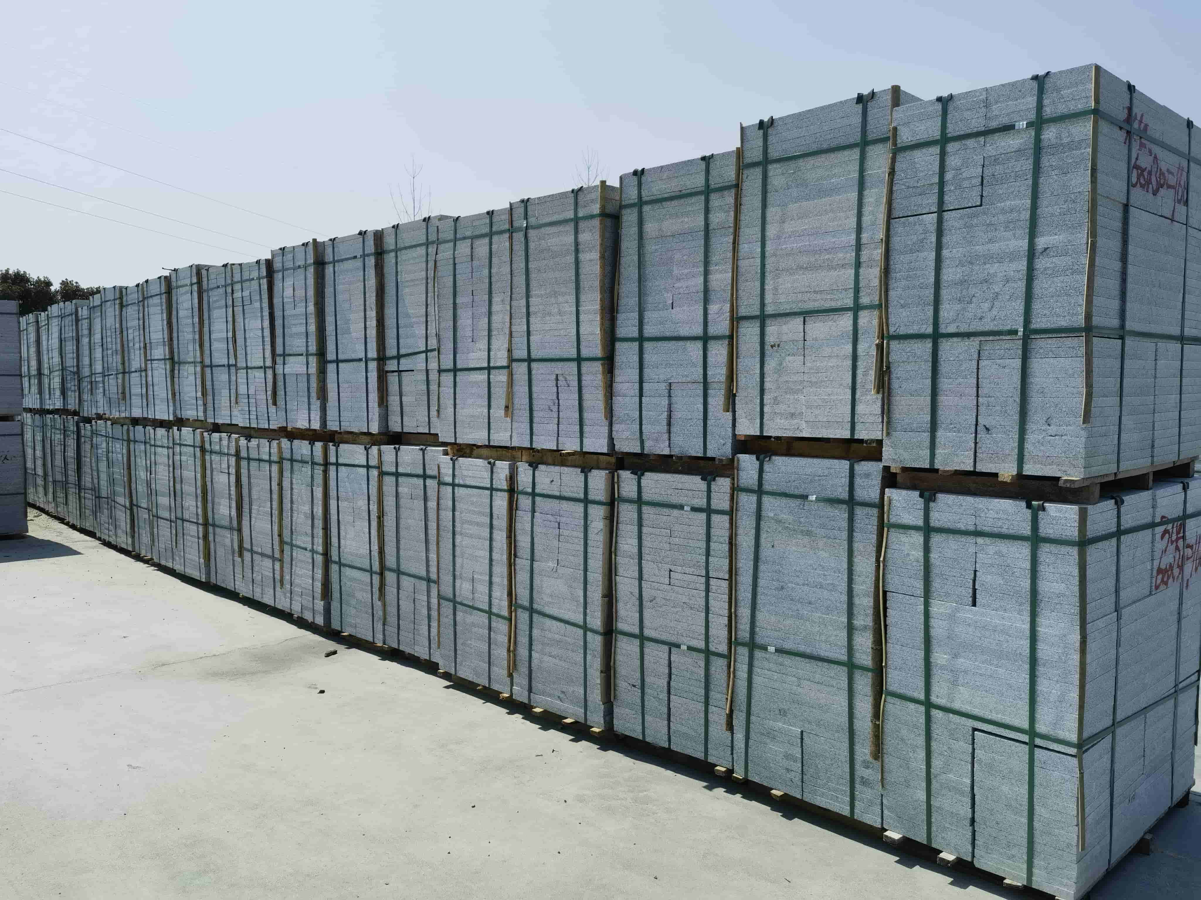 菏泽芝麻白火烧300*600处理价：3公分23元，5公分28元