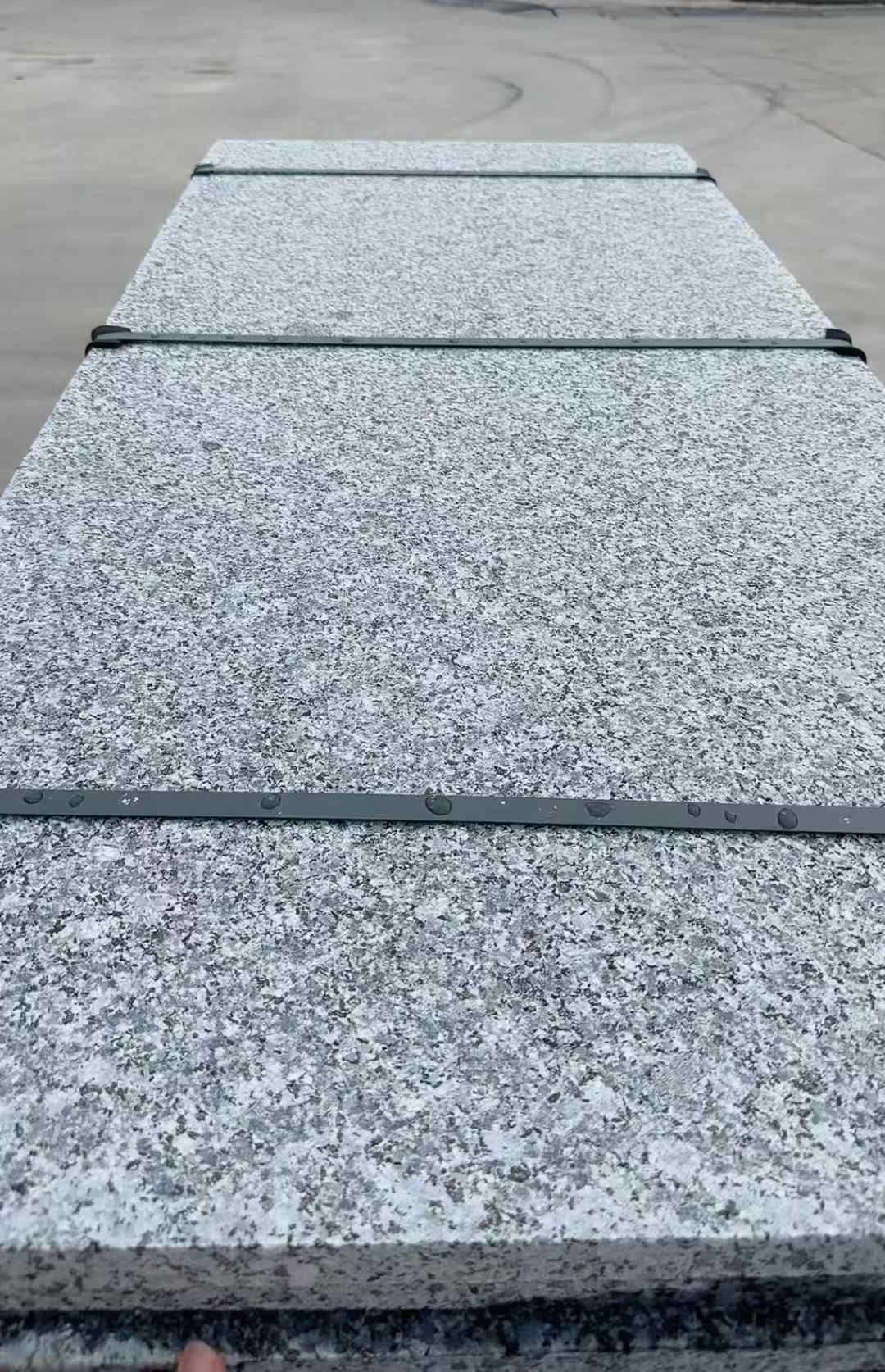 菏泽 芝麻黑火烧面毛板，条板，半成品