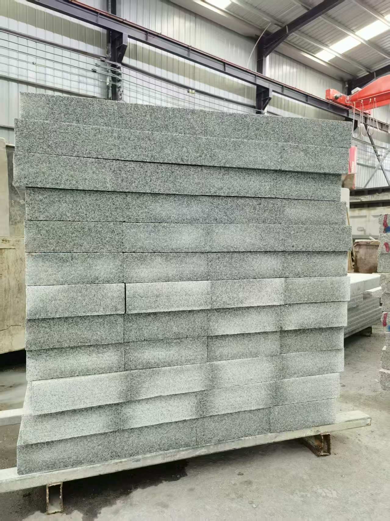 菏泽 芝麻白10公分300*600广场地铺，A料定制，尺寸标准，厚薄均匀