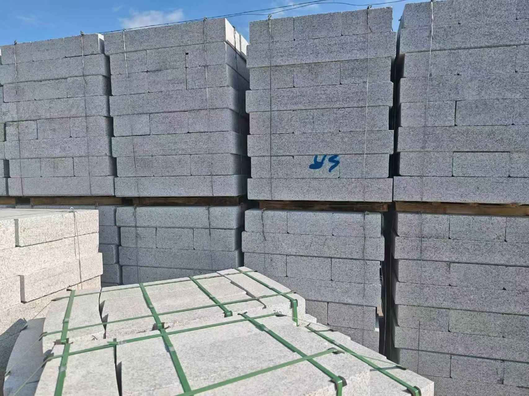 菏泽 路沿石，路侧石-尺寸标准、颜色均匀